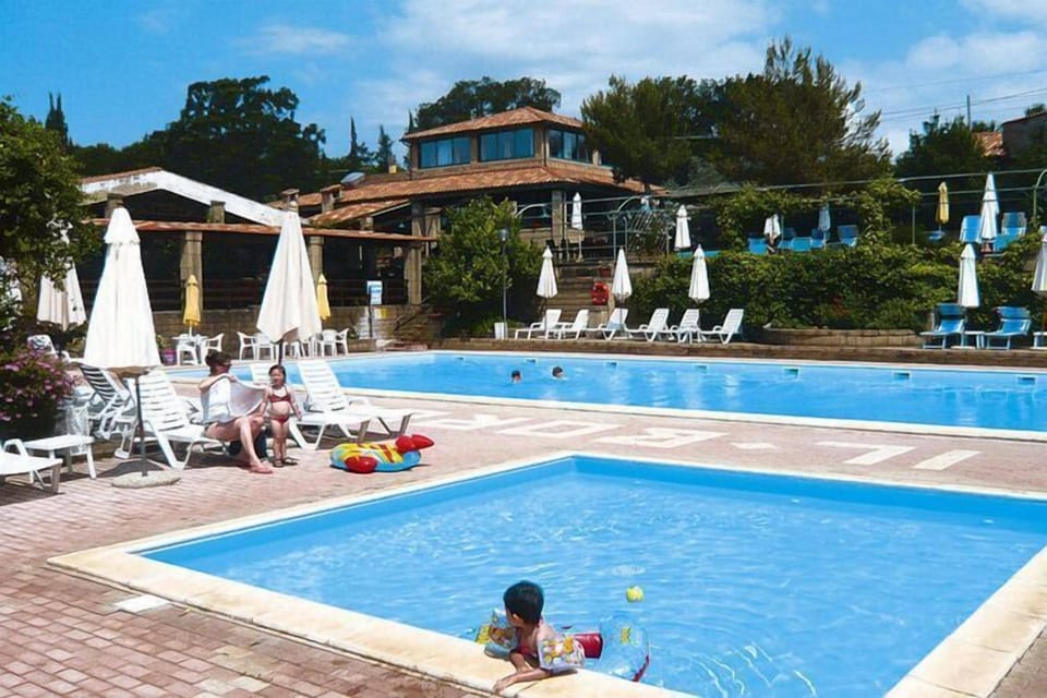 Holiday Home Swimming Pool