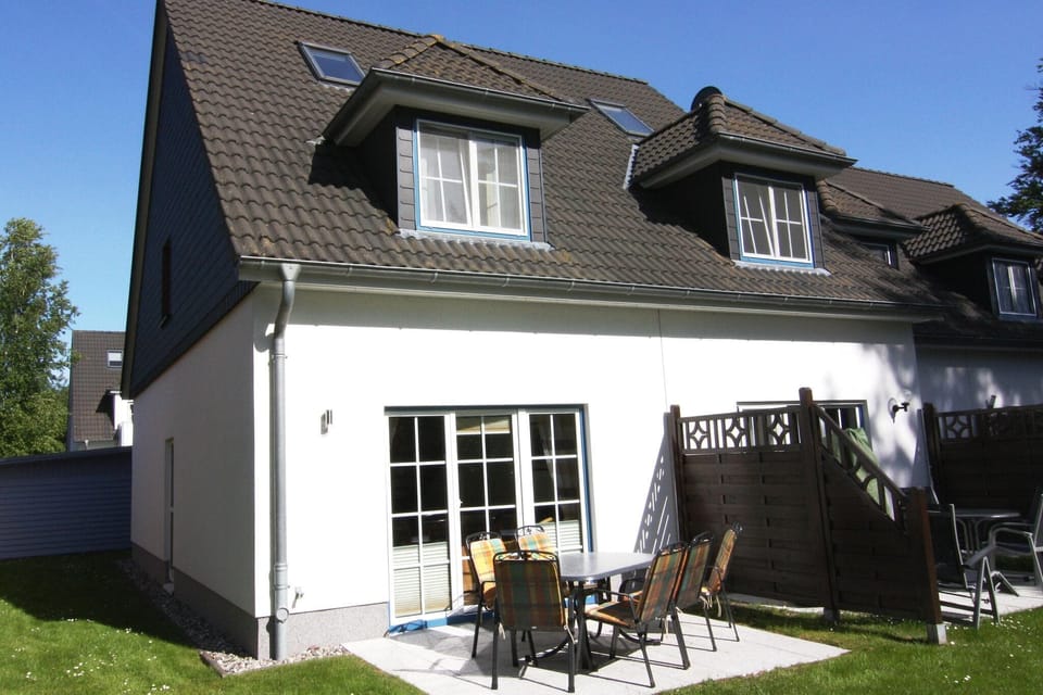 Holiday Home Exterior [summer]