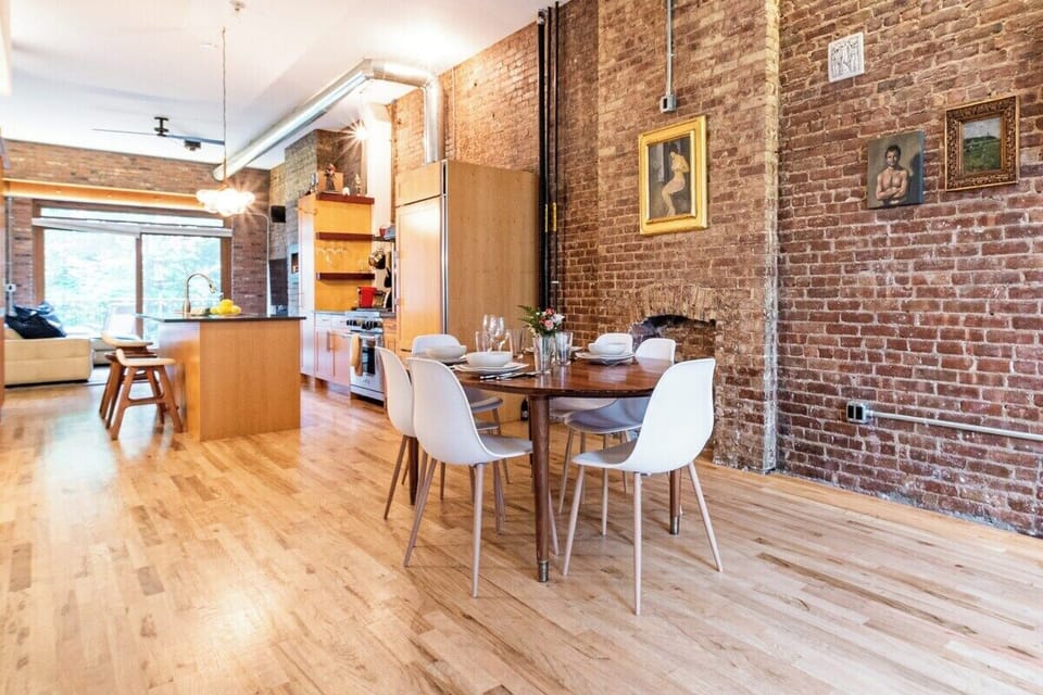 The open loft feel invites you to entertain... 