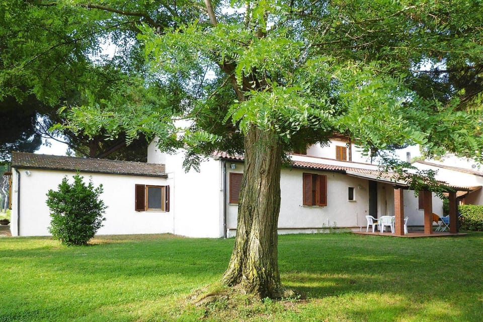 Holiday Home Exterior [summer]