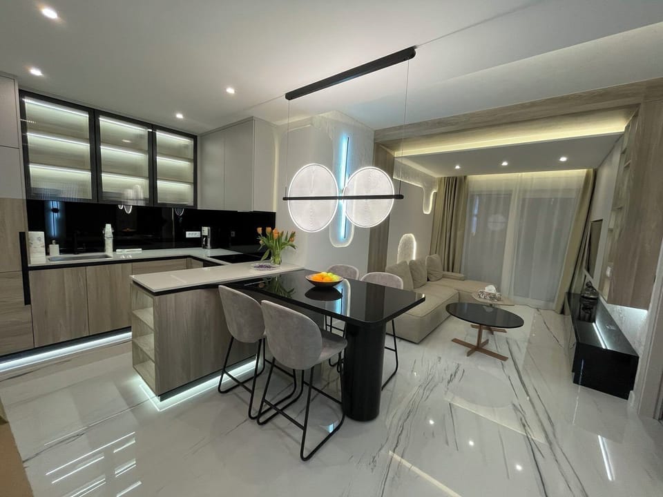 Kitchen / dining / Living open space