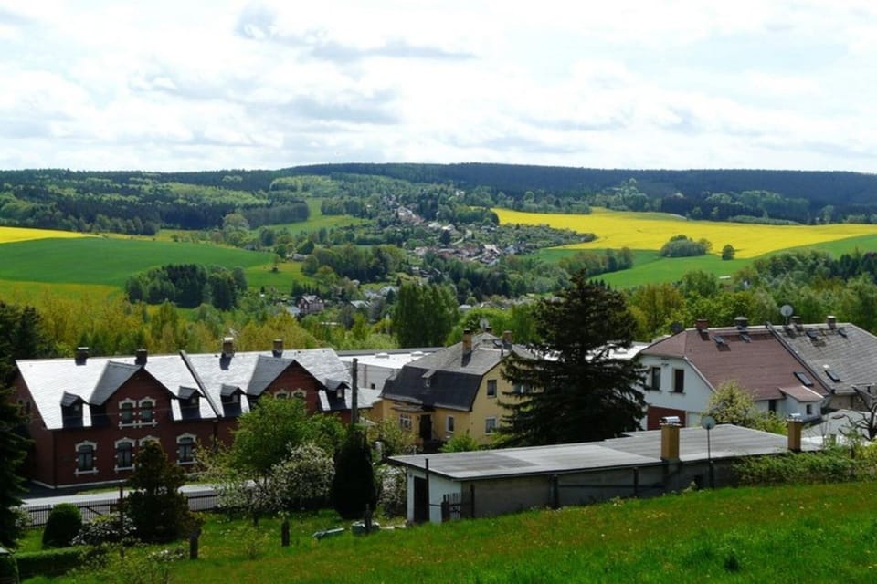 Surroundings [summer] (1-5 km)