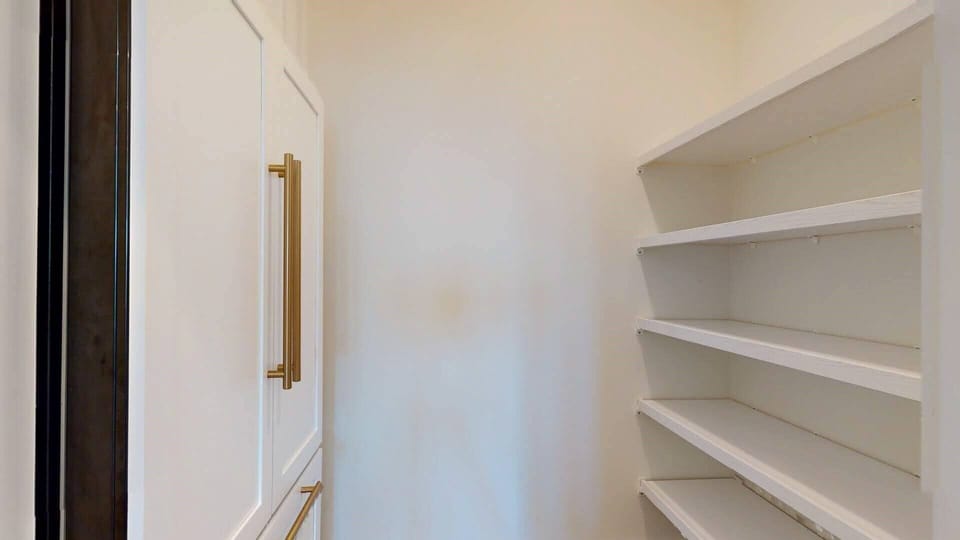Kitchen Pantry