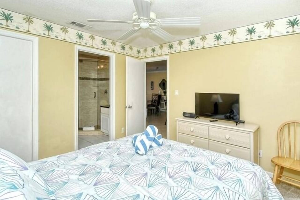 Guest Bedroom - Coastal décor