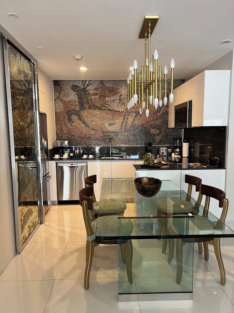 Private kitchen