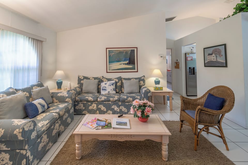 Comfortable seating for six.