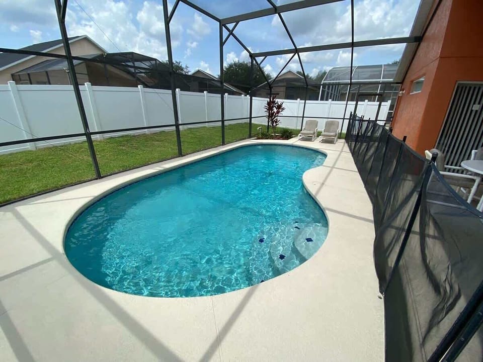 pool 3.jpeg