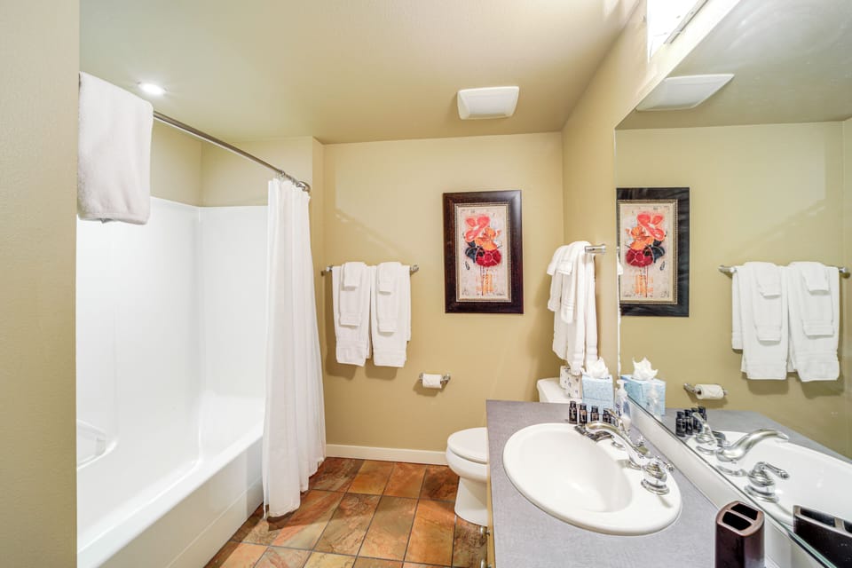 Full Bathroom