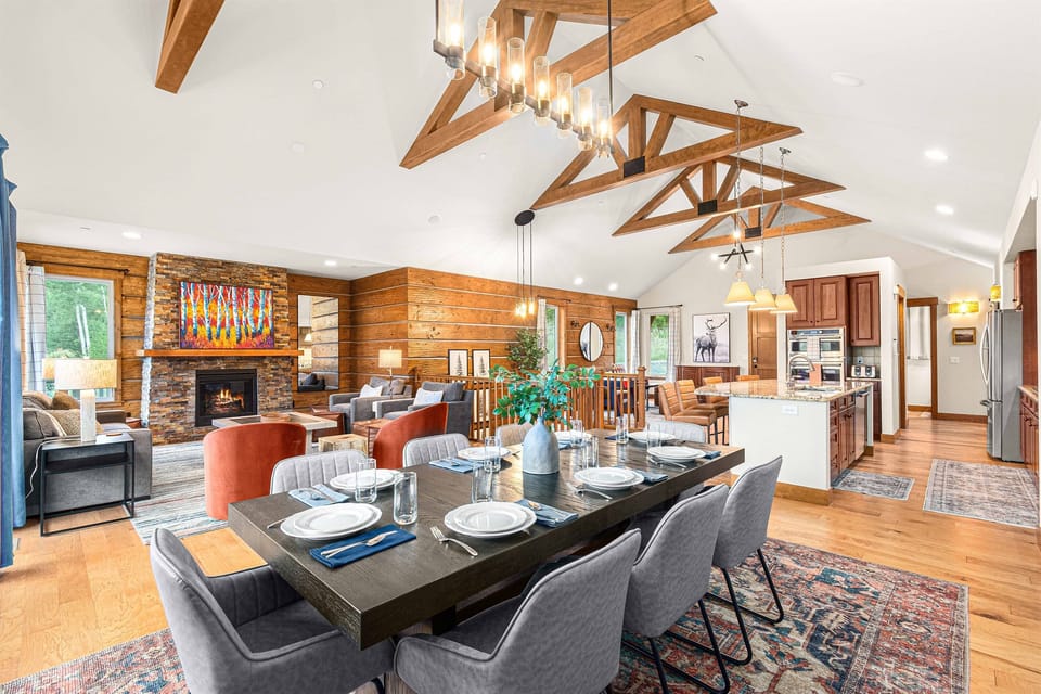 Open concept floor plan lets your group spread out but stay together