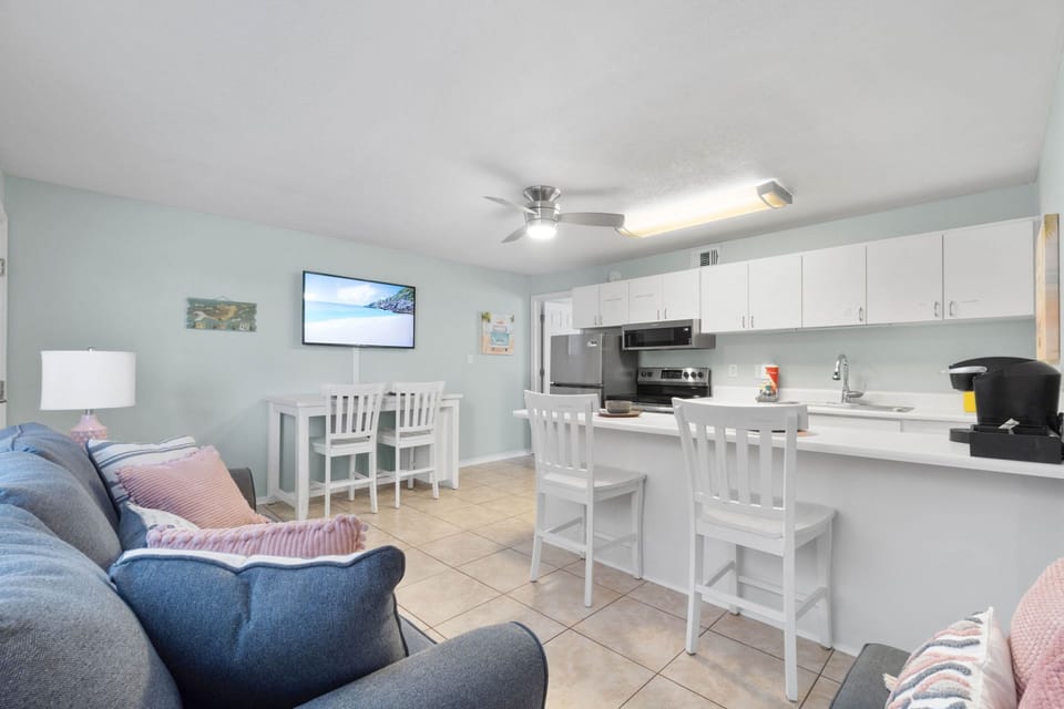 Living room and breakfast bar