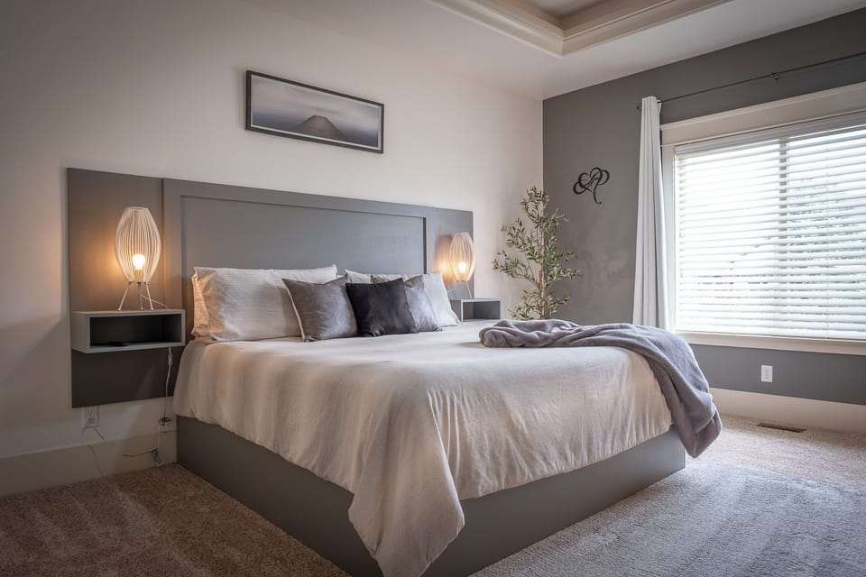 #1- Bedroom (King) Located on main floor. 