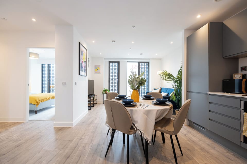 Living Room and Dinning Area 
