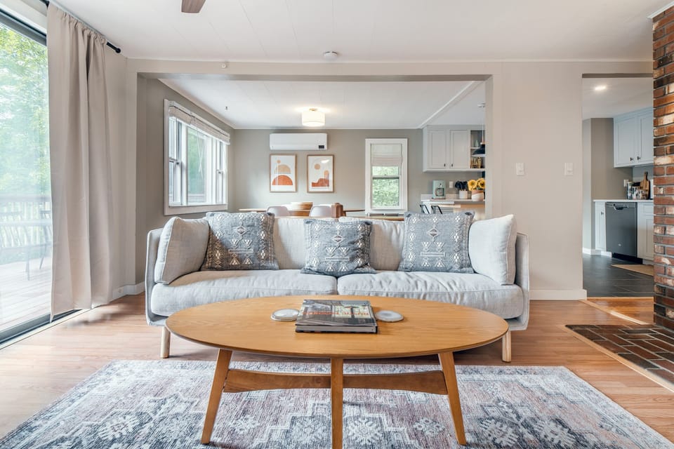 Living room 1