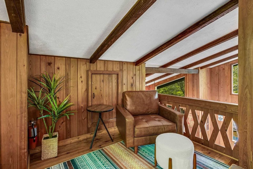 Loft Sitting Area