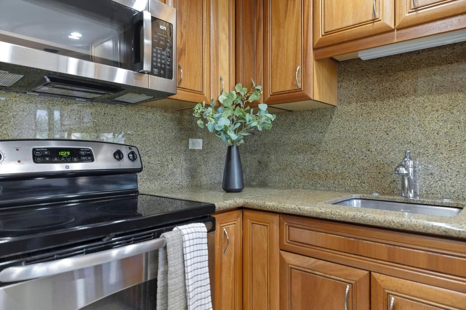 Microwave equipped in the kitchen