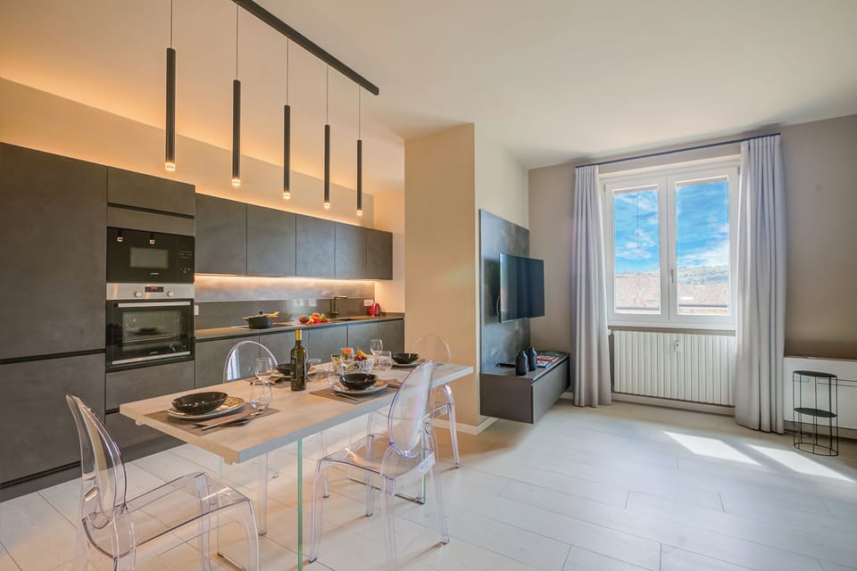 Kitchen and dining area