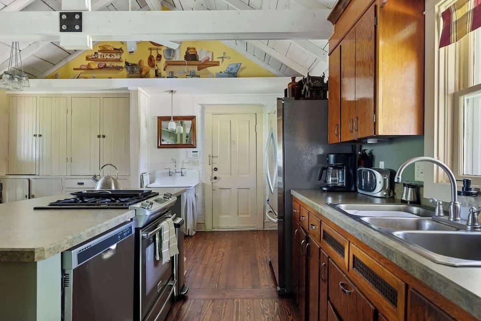 Efficiency meets charm in every corner!