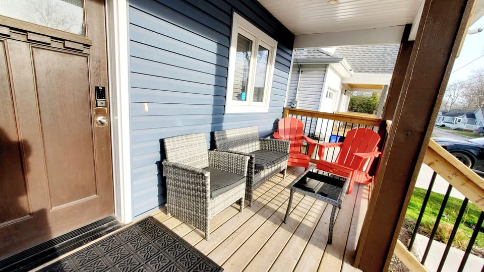Front deck 