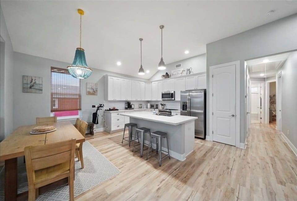 Fully appointed kitchen