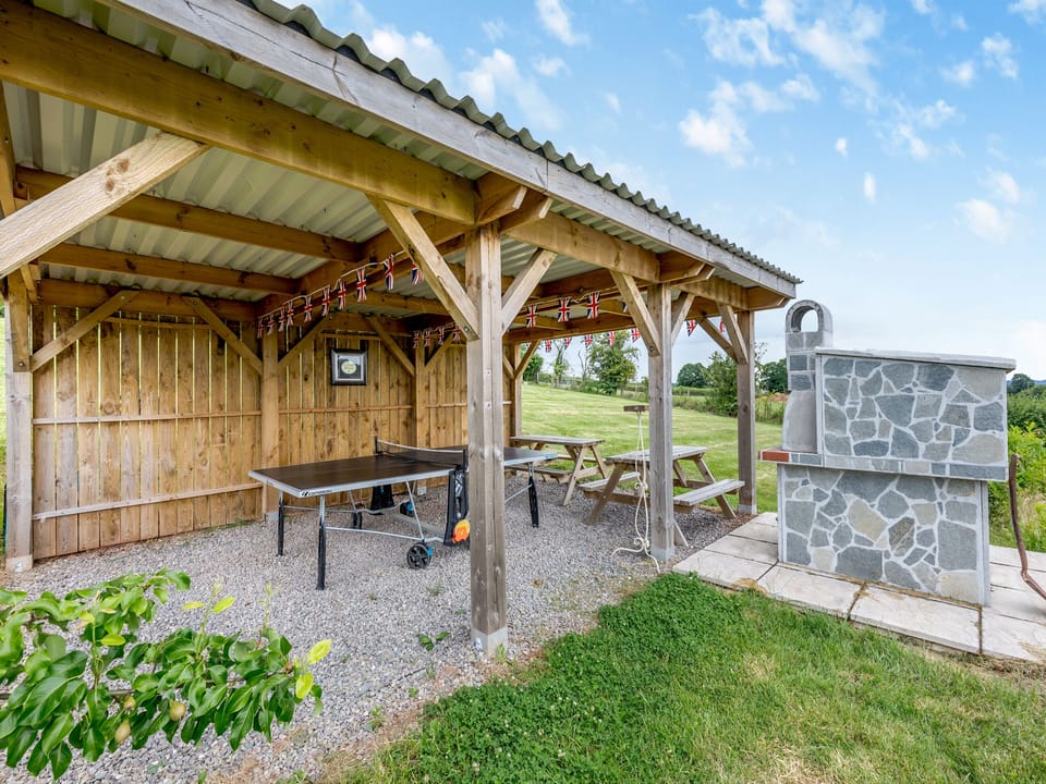 Outdoor area | The Mill Flat - Darnell&rsquo;s Farm, Linton, near Ross-on-Wye