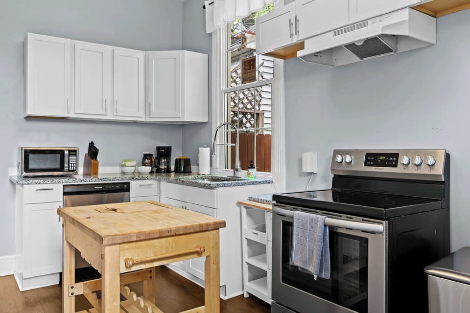 Kitchen: Coffee maker, cookware, and everything in between — your kitchen away from home is ready.