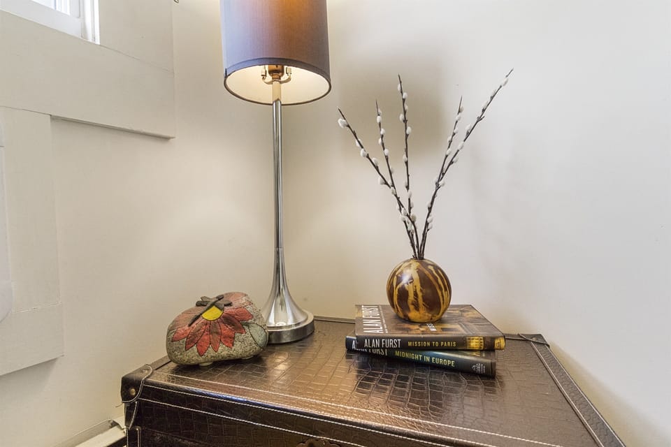 a beautiful lamp and house decoration