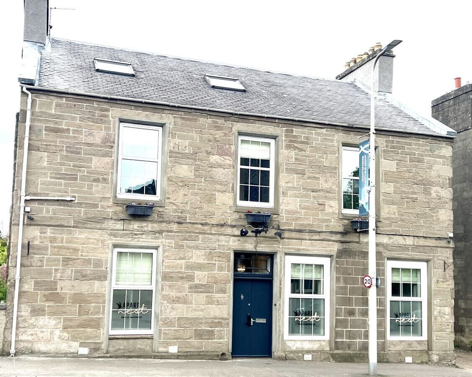 Allandale ApartNest Hotel Outside