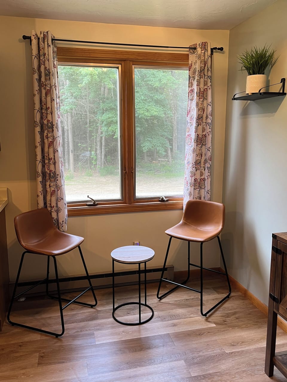 Kitchen seating