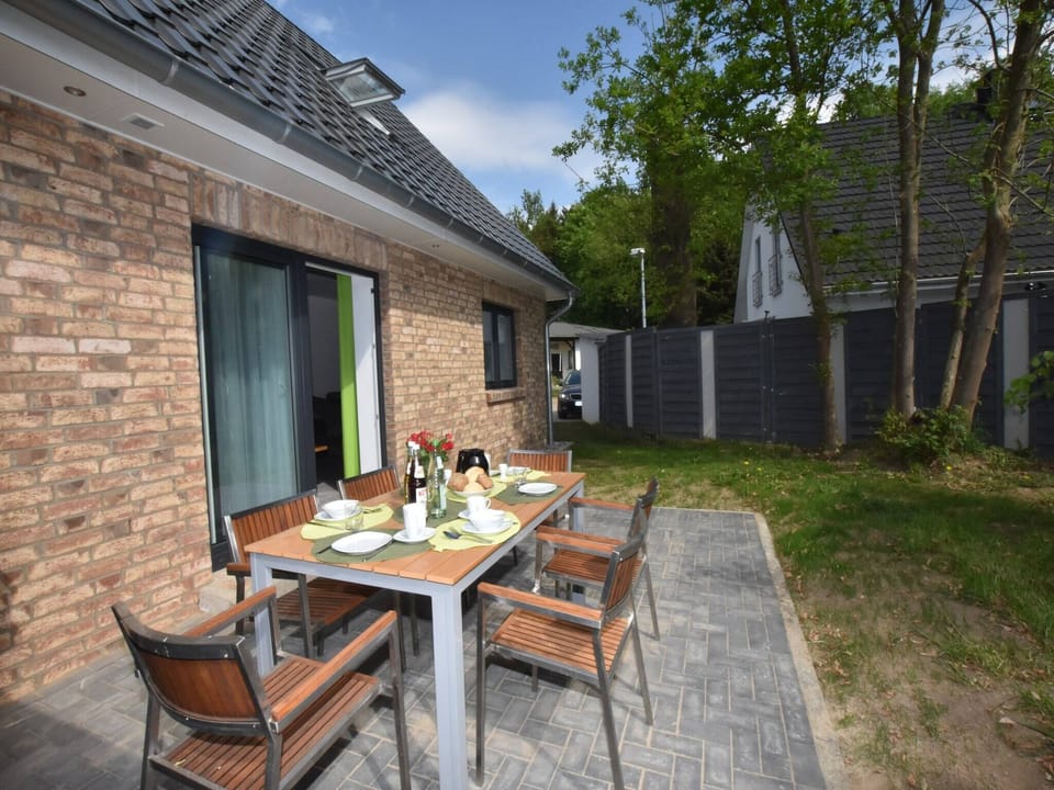 Holiday Home Exterior [summer]