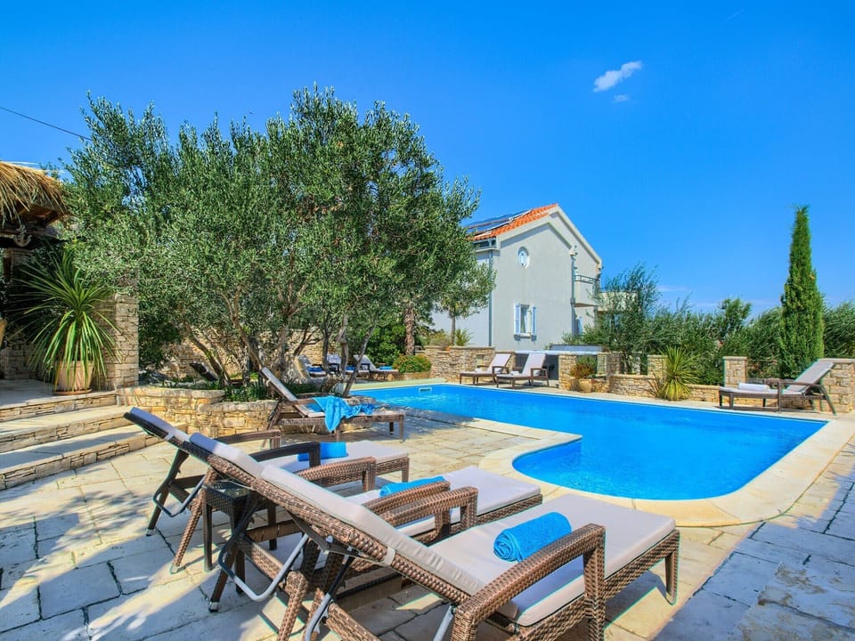 Holiday Home Swimming Pool