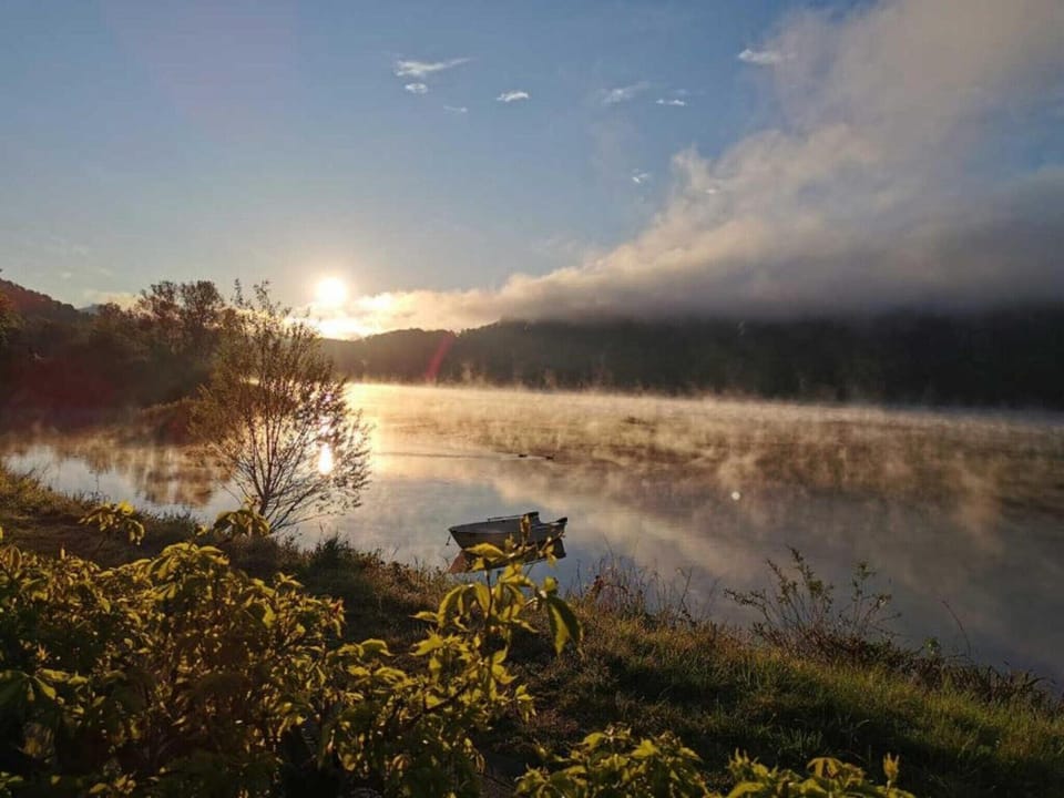 Surroundings [summer] (1-5 km)