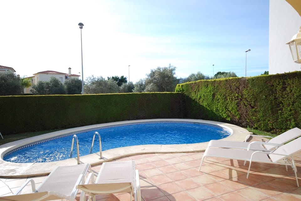 Holiday Home Swimming Pool