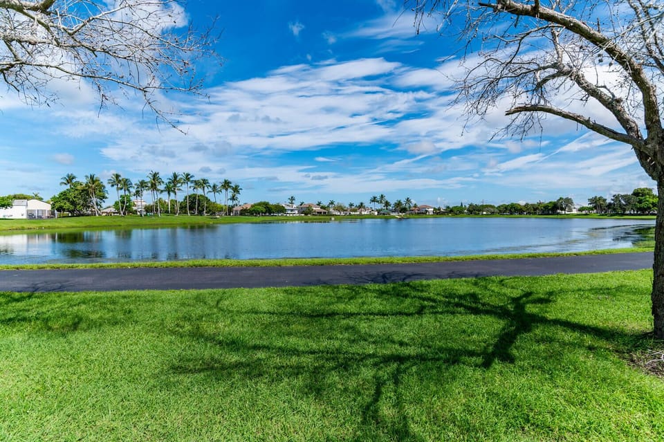 430 Worthington St Marco-large-029-027-View-1500x998-72dpi