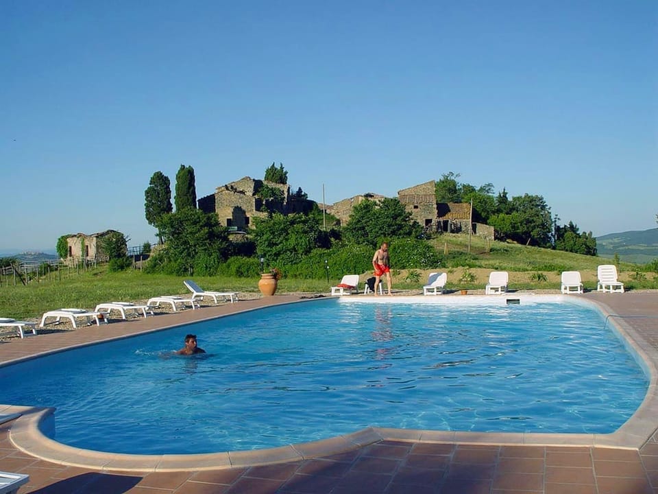 Holiday Home Swimming Pool