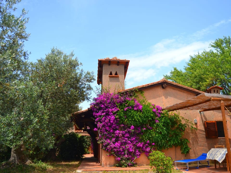 Holiday Home Exterior [summer]