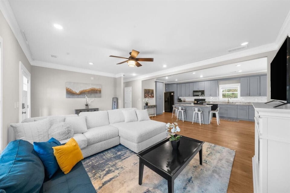 Living room/kitchen
