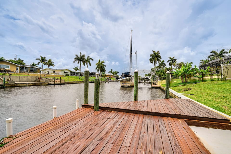 Private Boat Dock | Canal Access