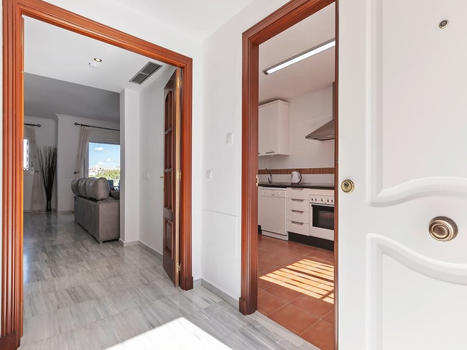Entrance / Reception