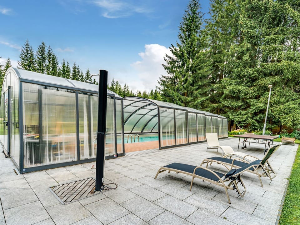 Holiday Home Swimming Pool