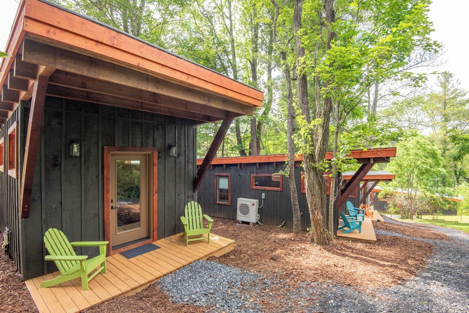 Welcome to Mount Sneffels Cabin, one of 7 West Jefferson tinies!