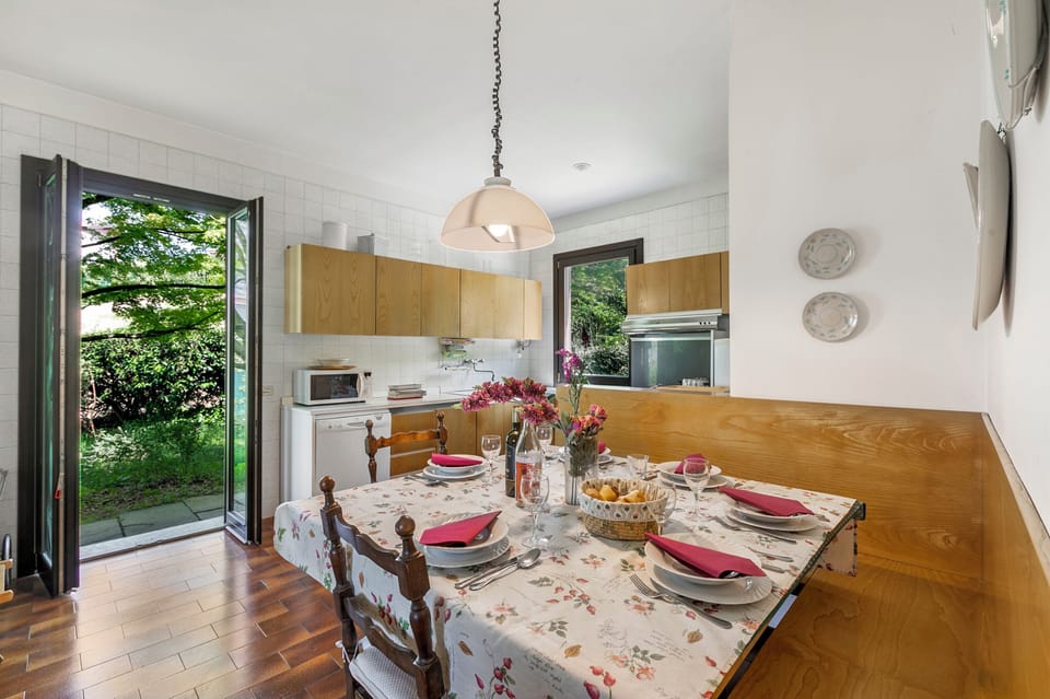 Kitchen and dining area