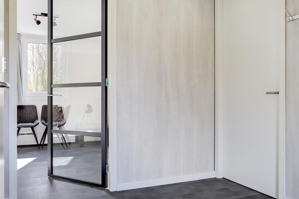 Entrance / Reception