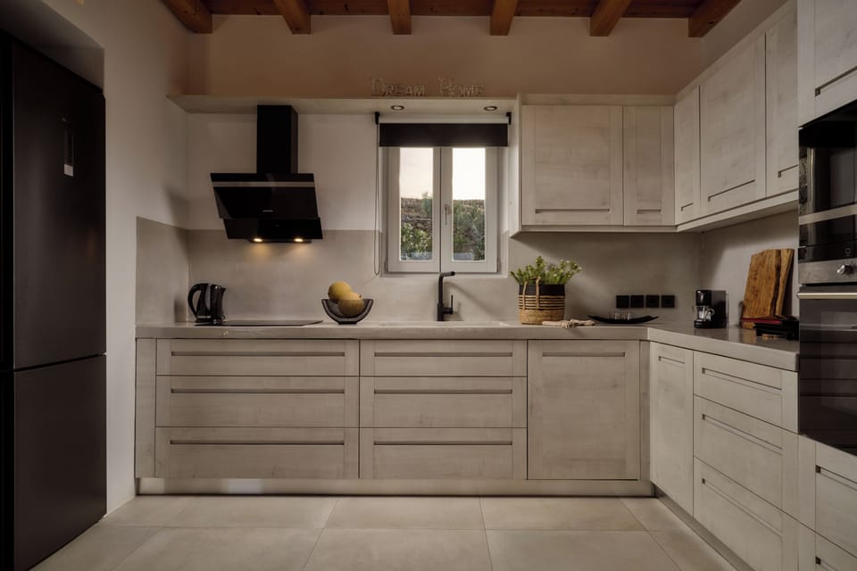 Features a fully equipped kitchen for culinary wonders. 