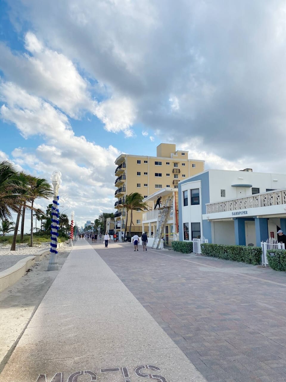 Steps to Hollywood boardwalk