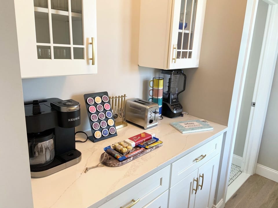 Lower coffee bar