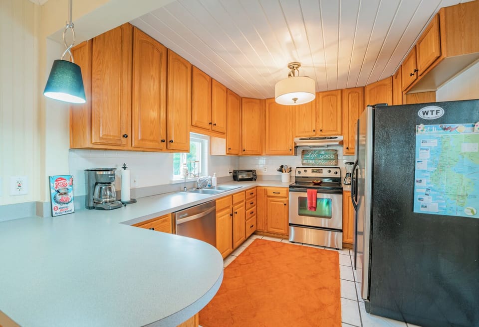 Fully stacked kitchen