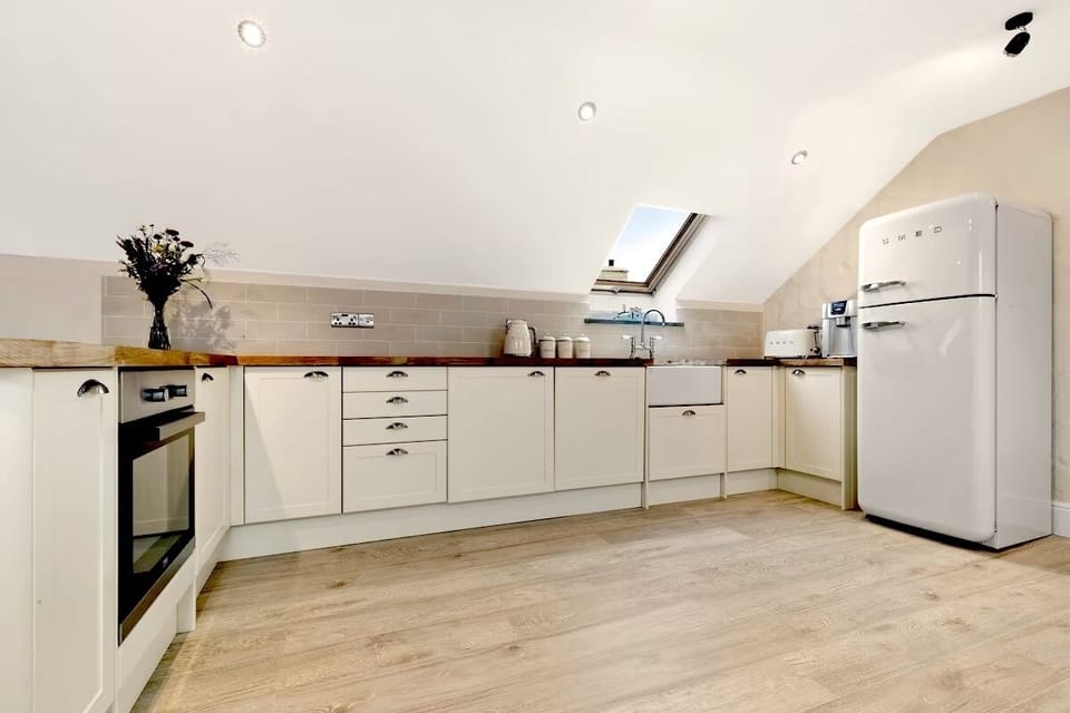 Awel y Môr - 3 Bedroom Cottage - Whitesands (18864)