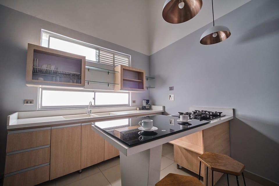 Kitchen or kitchenette,Dining area