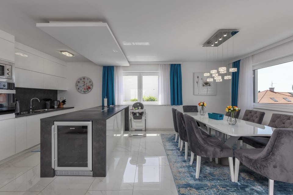 Kitchen and dining area