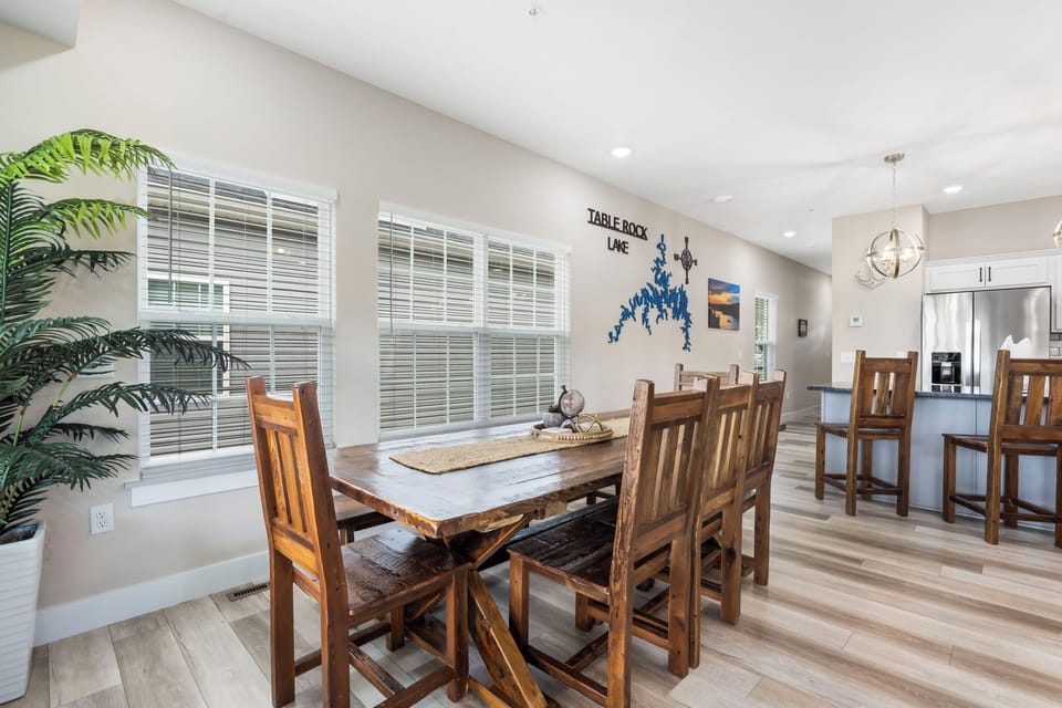 Great Dining Area